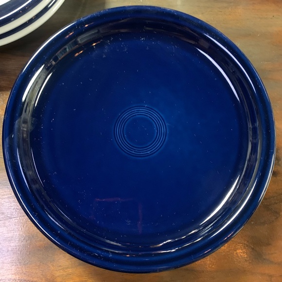 Fiestaware Cobalt Blue & White Set (of 4) 10.5” Bistro Coupe Plates - Picture 2 of 6